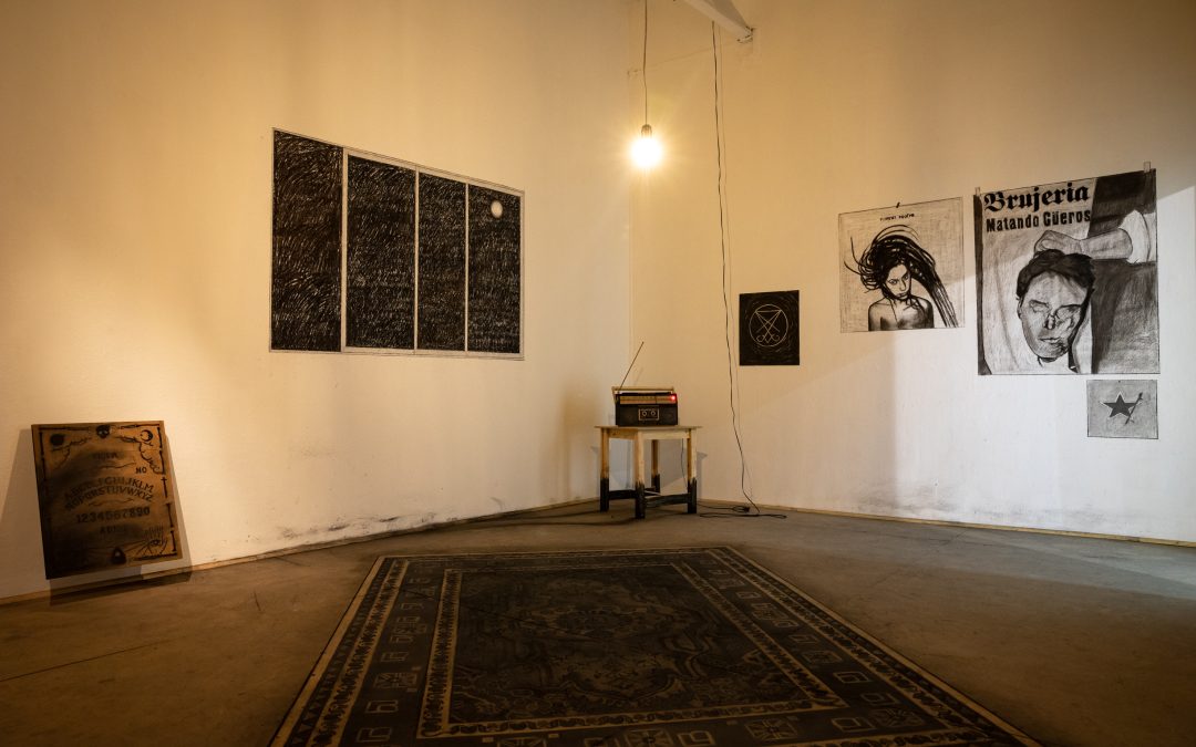 Galería Gabriela Mistral inaugura su primera muestra del año: “La pista oculta”